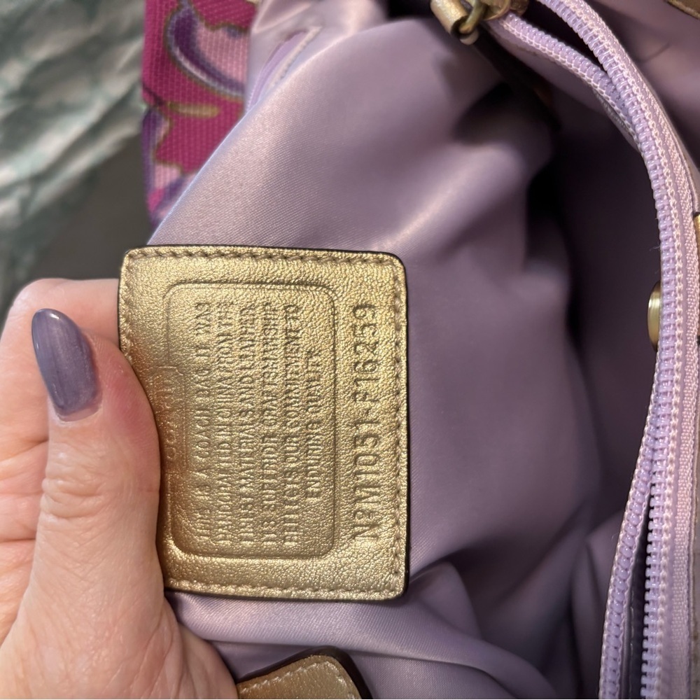 COACH ASHLEY IRIS FLORAL SATCHEL – F16259 (2010) - Picture 2 of 7